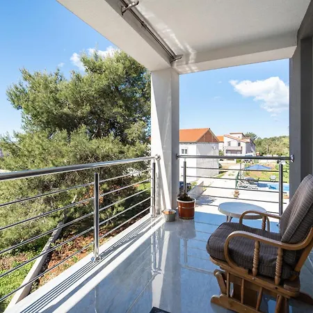 Apartment In With Wifi